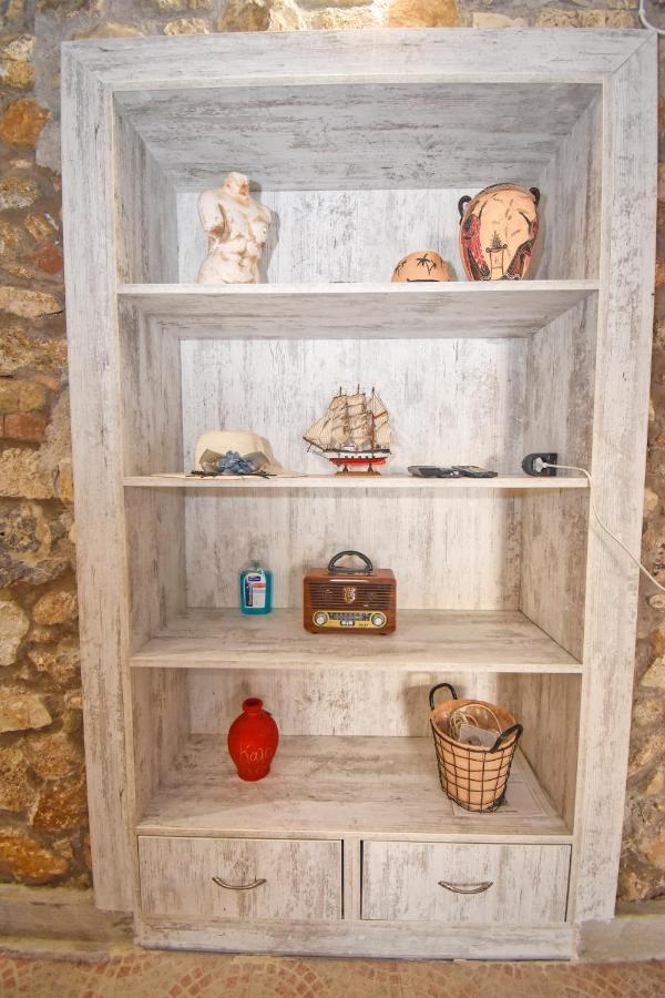 The Stone Suite Moraitika Bagian luar foto