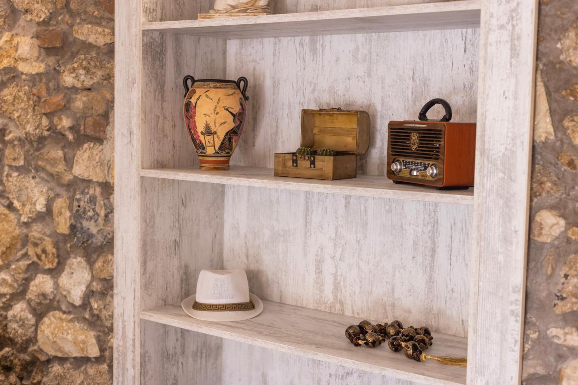 The Stone Suite Moraitika Bagian luar foto