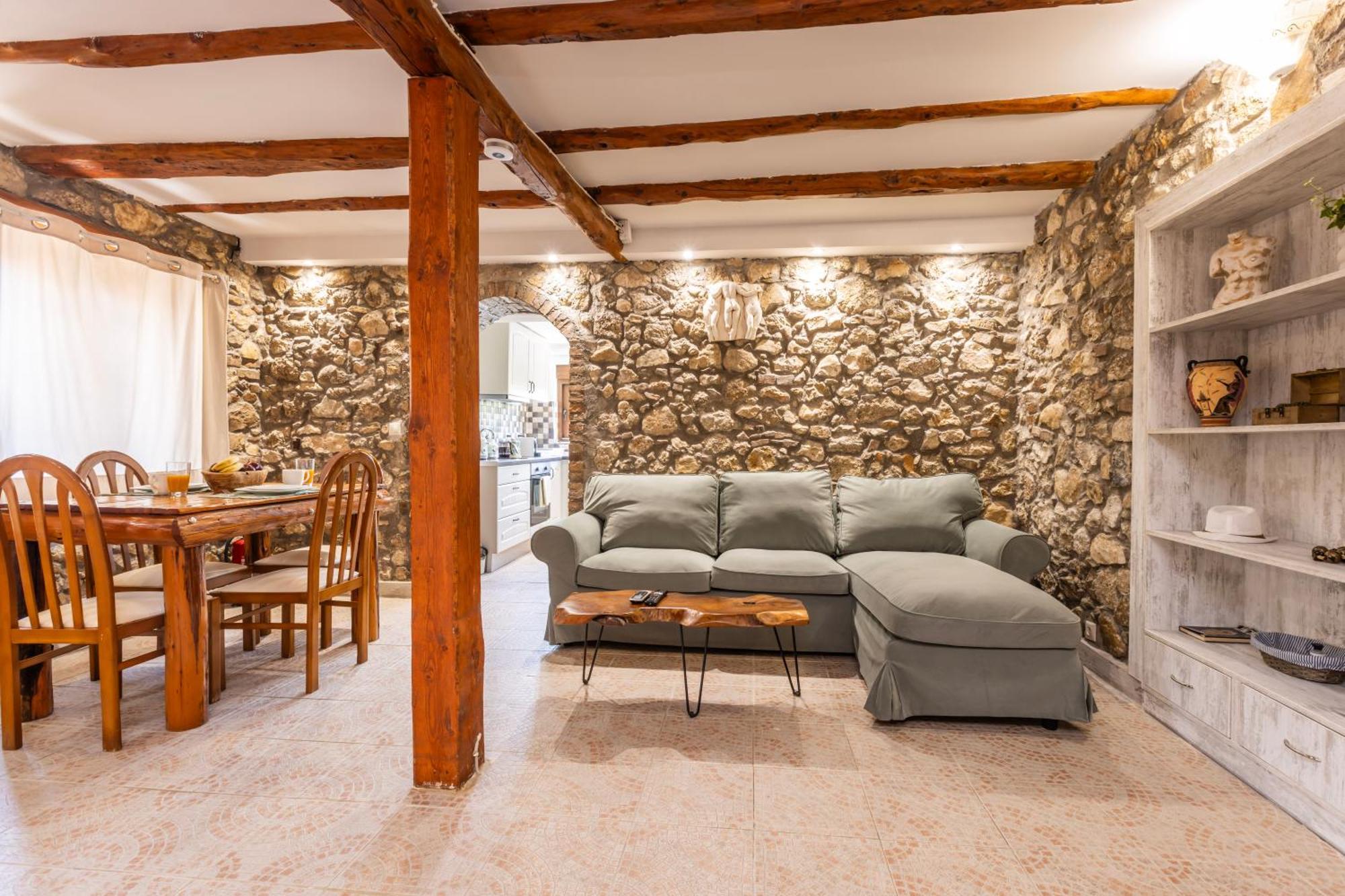The Stone Suite Moraitika Bagian luar foto